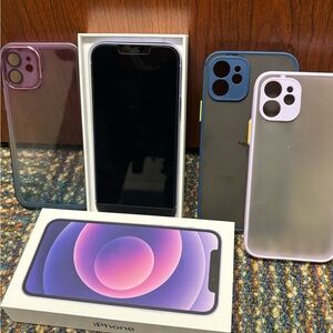 iPhone 12 Purple 64GB (Model MJN13LL/A) Verizon unlocked Great Condition